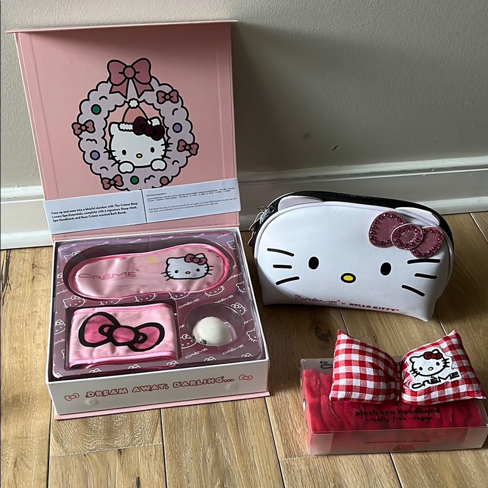 Lot of 3 Hello Kitty Cosmetic Set with Accessories